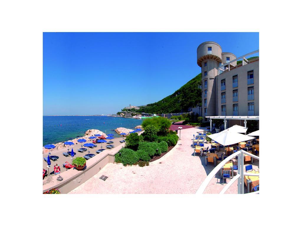 Towers Hotel Stabiae Sorrento Coast Castellammare di Stabia Exterior photo